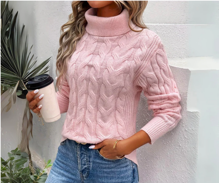 Gia | Cozy Turtleneck