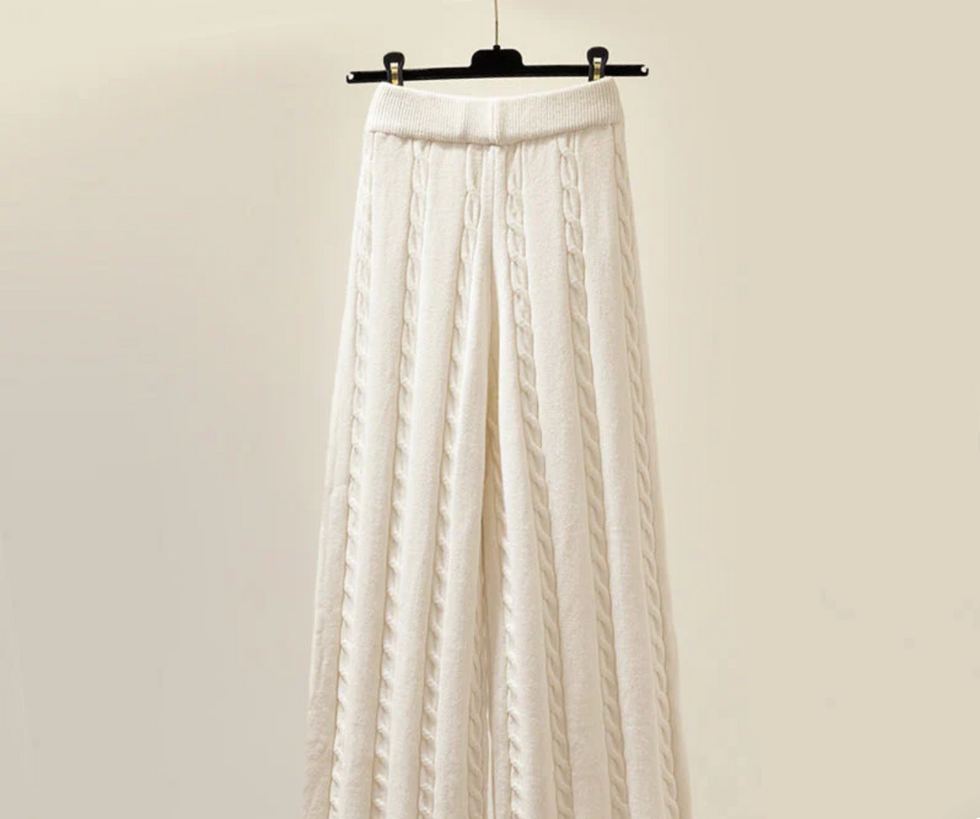 Mara |  Comodo completo in maglia